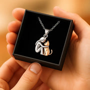 Lucky Cat Motif Necklace