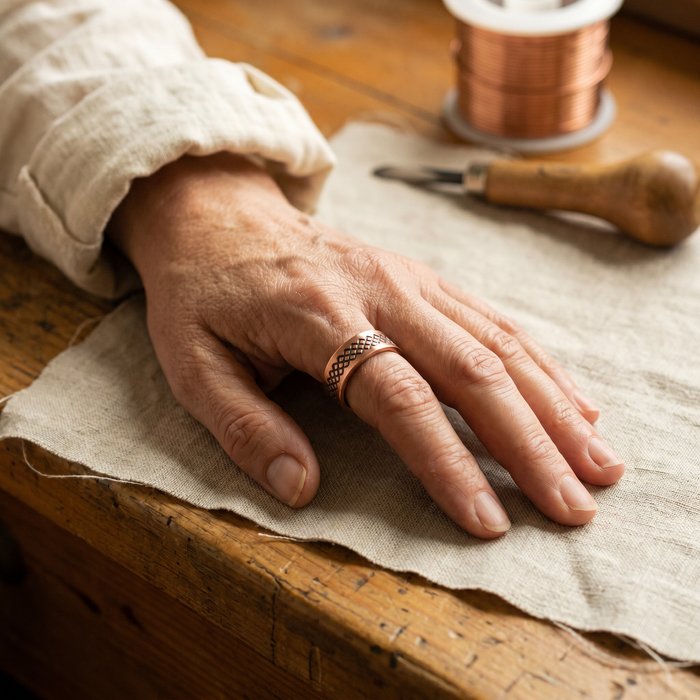 Mesh-Designed Bronze Magnetic Ring